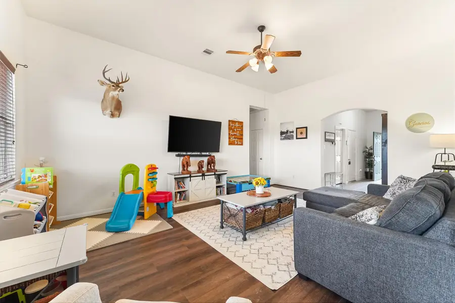 21526 Rose Mill Drive, Kingwood, TX 77339 - Image #2