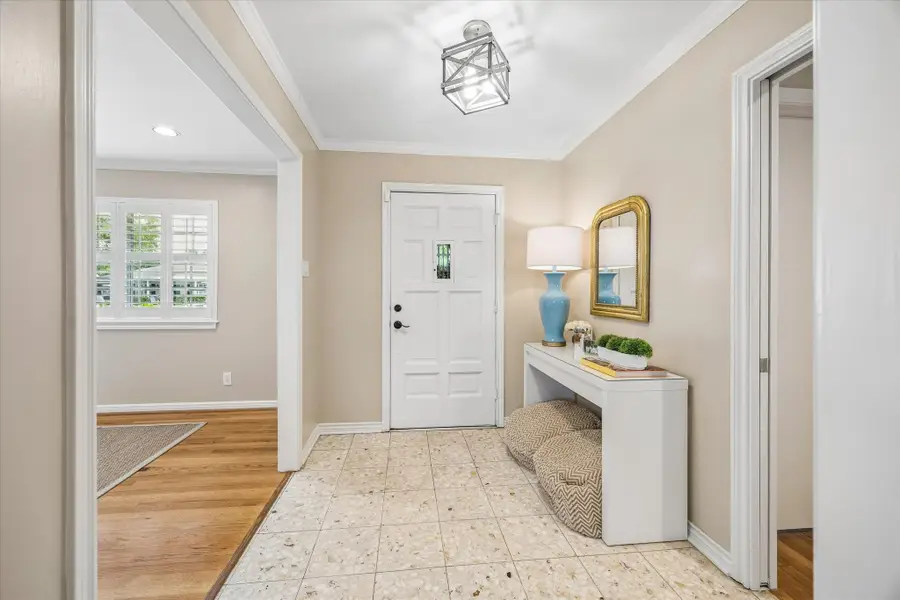 7623 Meadowvale Drive, Houston, TX 77063 - #2