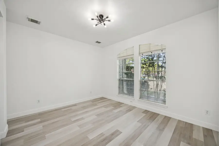 10106 White Oak Trail Lane, Houston, TX 77064 - Image #2