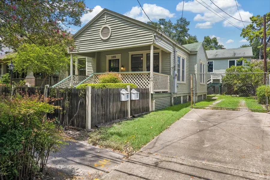 123 Parkview Street, Houston, TX 77009 - #3