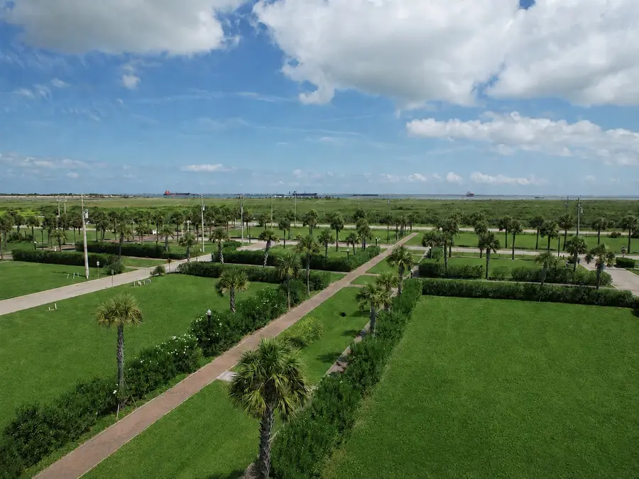 2509 Sunset Passage, Galveston, TX 77550 - #2