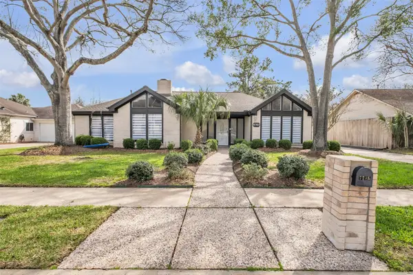 7715 Coachwood Drive, Houston, TX 77071