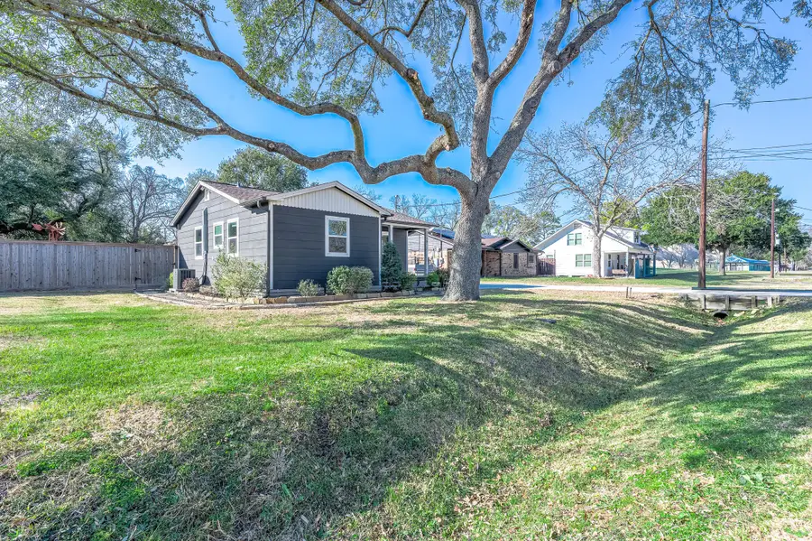 2738 Lilac Street, Pasadena, TX 77503 - Image #2