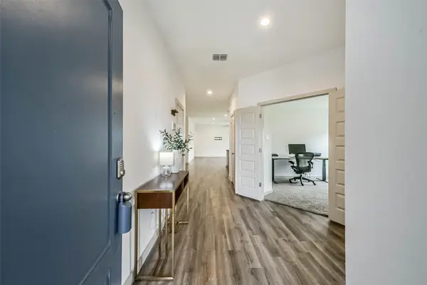 906 Dairy Prairie Drive, Rosharon, TX 77583