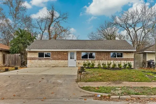 3031 Sunnydale Drive, Houston, TX 77051 - Image #1