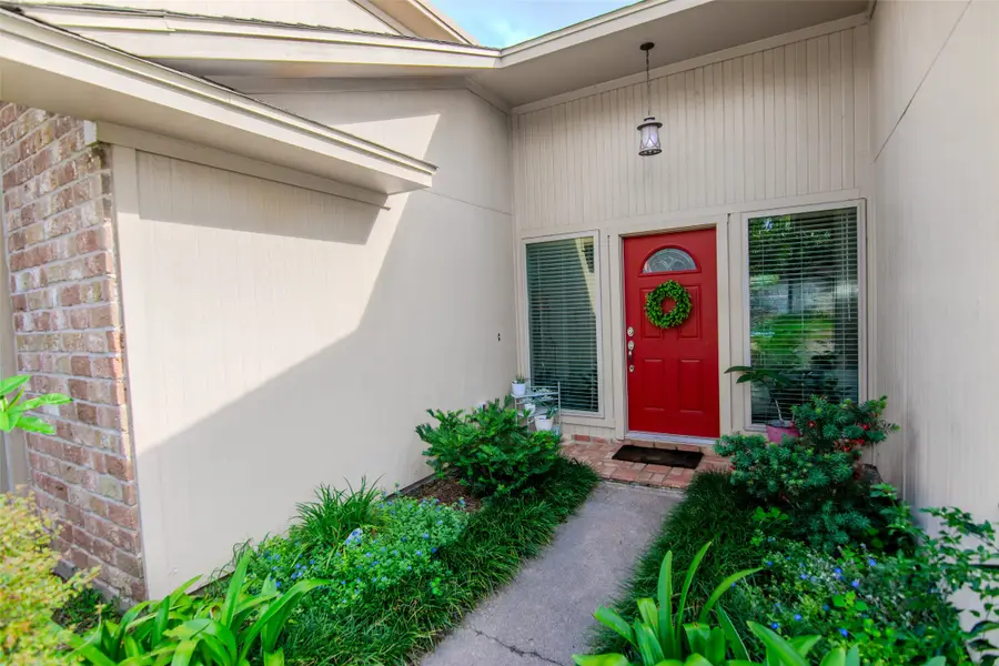 3119 Shawnee Drive, Sugar Land, TX 77479 - #2