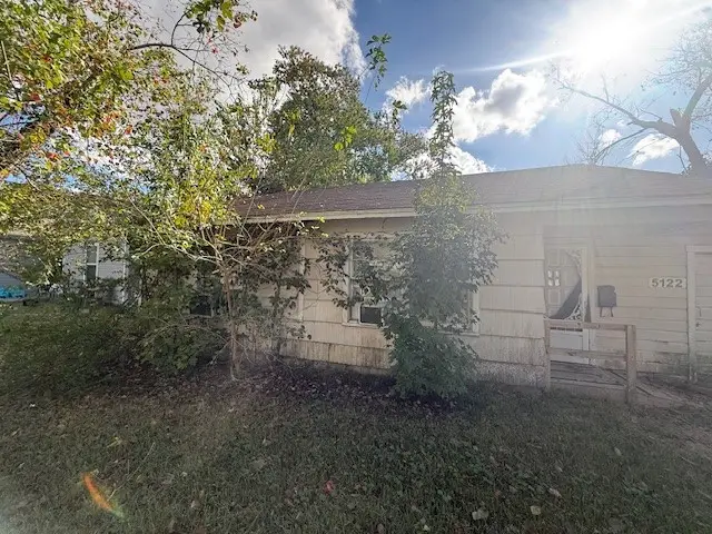 5122 Longmeadow Street, Houston, TX 77033 - #2