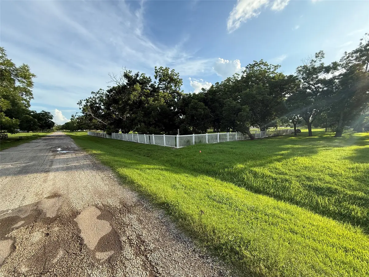 315 Pony Lane, Simonton, TX 77485 - Image #1