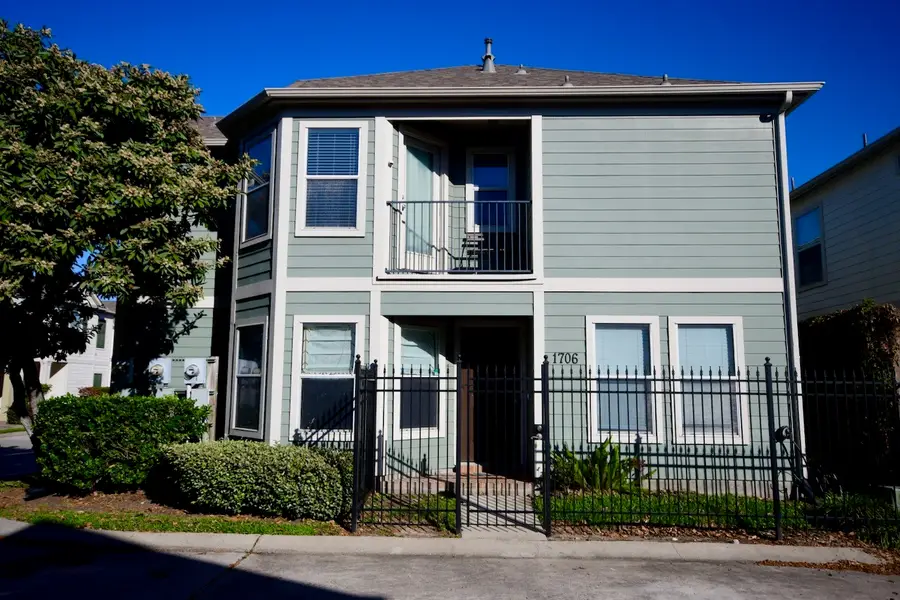 1706 Redwing Bluff Drive, Houston, TX 77009 - Image #2