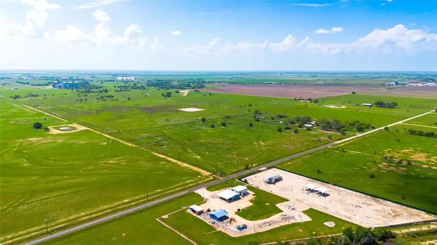 00 Cr 307, Louise, TX 77437 - #2