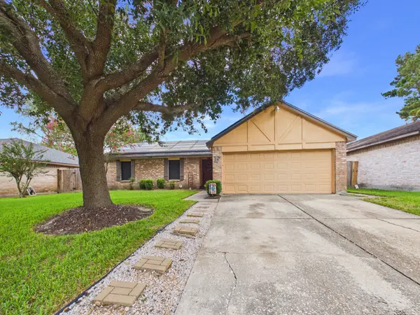5807 Walnutgate Drive, Spring, TX 77373