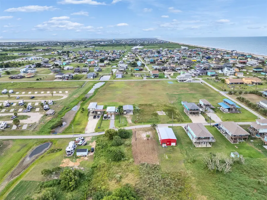 969 Sea Spray Drive, Crystal Beach, TX 77650 - #2