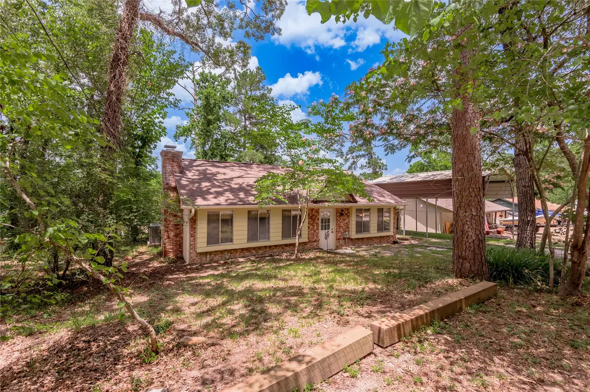 109 Hill Top Road, Huntsville, TX 77320 - #1