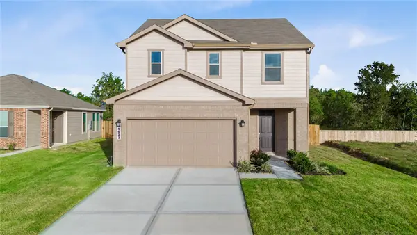5623 Blackbird Lane, Hitchcock, TX 77563