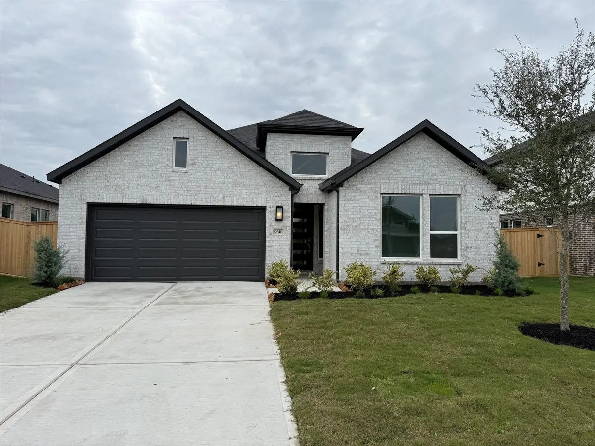 9610 Foxwood Meadow Lane, Richmond, TX 77407 - Image #1