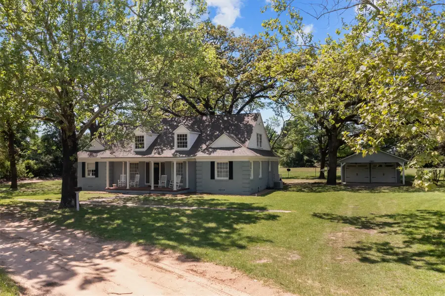 319 N Howard Street, Grapeland, TX 75844 - #2