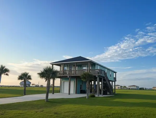 3815 Kiva Road, Galveston, TX 77554