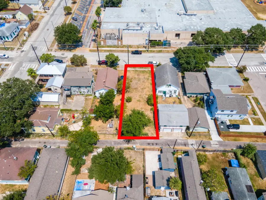 3615 Avenue N, Galveston, TX 77550 - Image #3