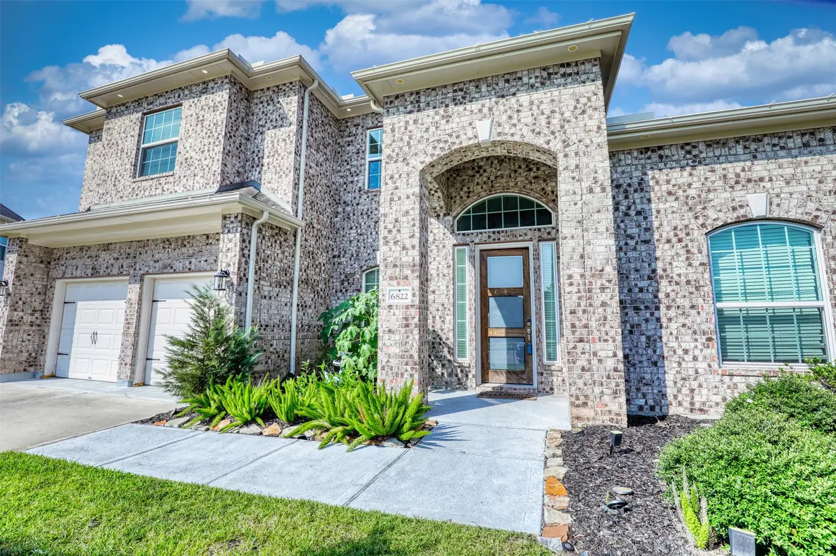 6822 Regal Lakes Drive, Katy, TX 77493 - Image #1