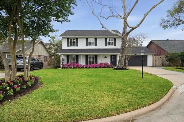 12515 Queensbury Lane, Houston, TX 77024