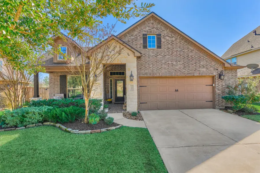 120 Brooke Addison Court, Montgomery, TX 77316 - Image #3