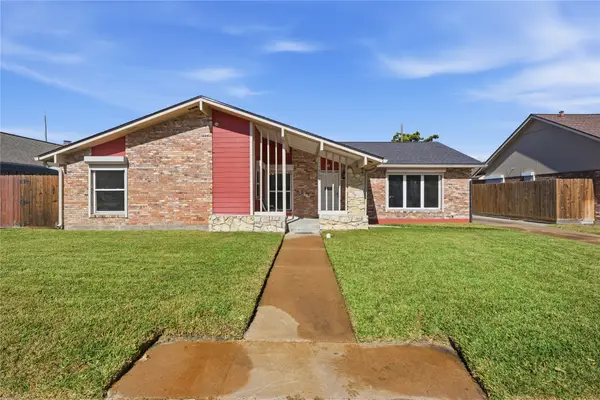 7706 Chantilly Circle, Galveston, TX 77551