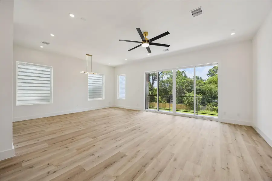 1034 W 17th St Street #D, Houston, TX 77008 - #2
