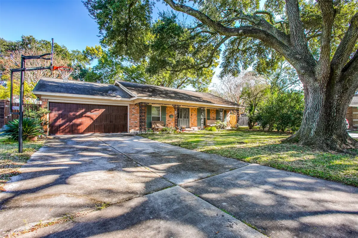 8503 Manhattan Drive, Houston, TX 77096 - #1