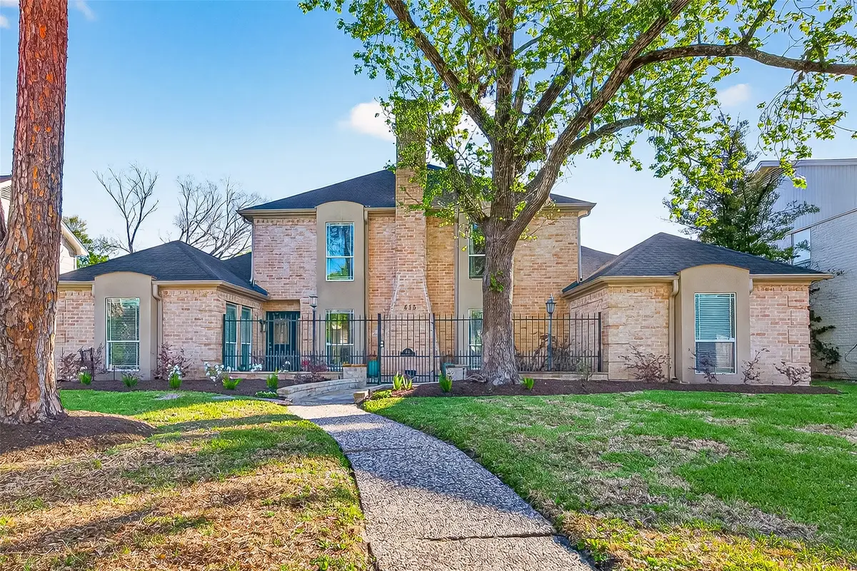 415 Lakeside Estates Drive, Houston, TX 77042 - #1