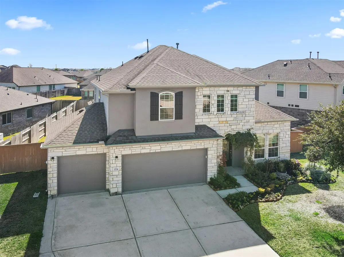 2714 Arbor Edge Crossing, Texas City, TX 77568 - Image #1