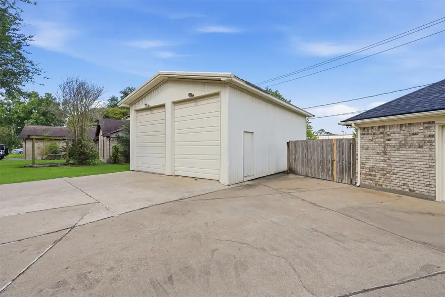 3102 Oaken Lane, La Porte, TX 77571 - #2