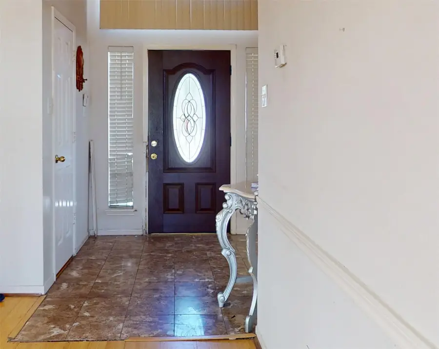 12042 Natural Bridges Court, Sugar Land, TX 77498 - Image #3