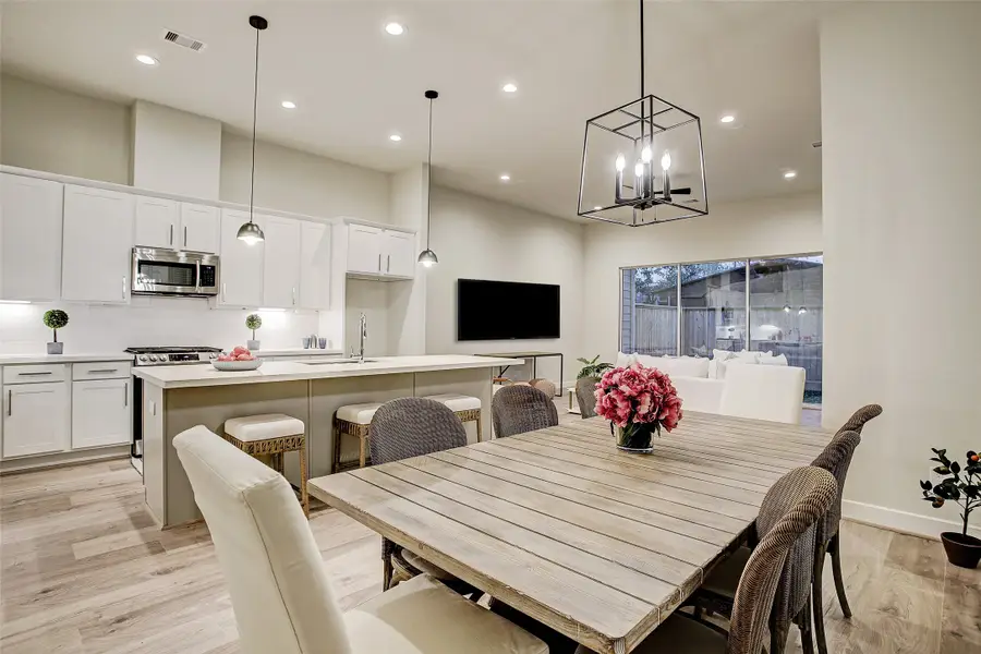 6445 Rena Street, Houston, TX 77092 - Image #2