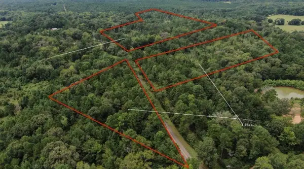 0 Fm-319, Elkhart, TX 75839