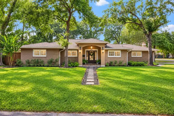 9402 Crispin Lane, Houston, TX 77080