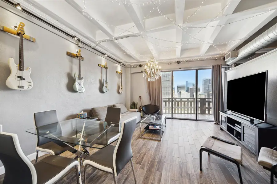 2016 Main Street #2417, Houston, TX 77002 - Image #3