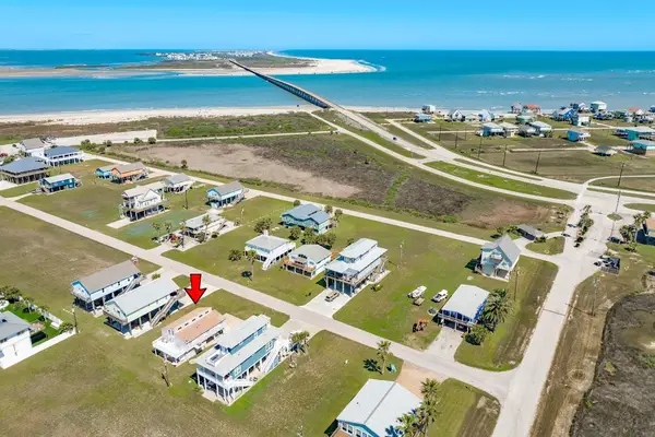 115 Doubloon Drive, Freeport, TX 77541