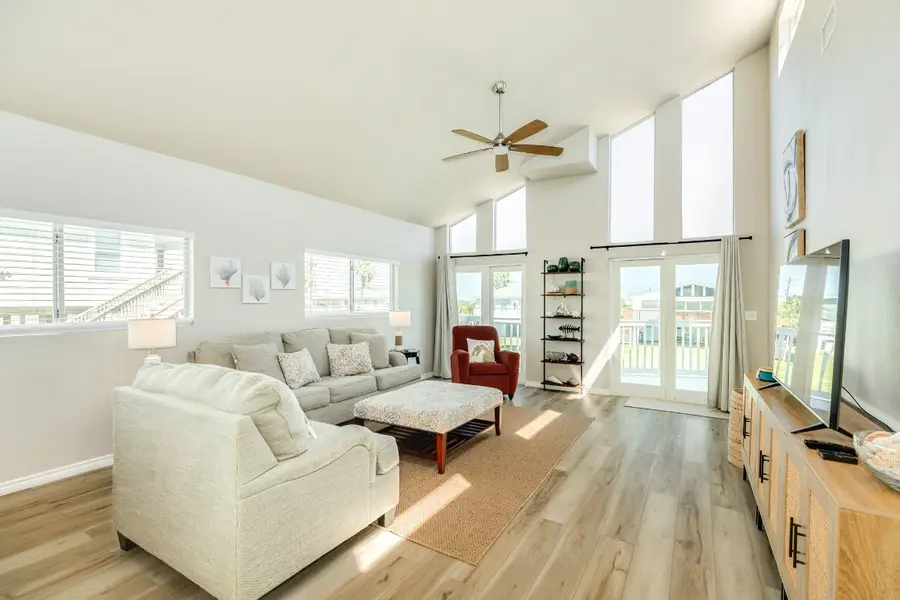 115 Doubloon Drive, Freeport, TX 77541 - #3