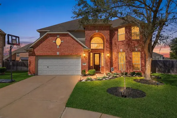 6102 Lakenshire Falls Lane, Katy, TX 77494