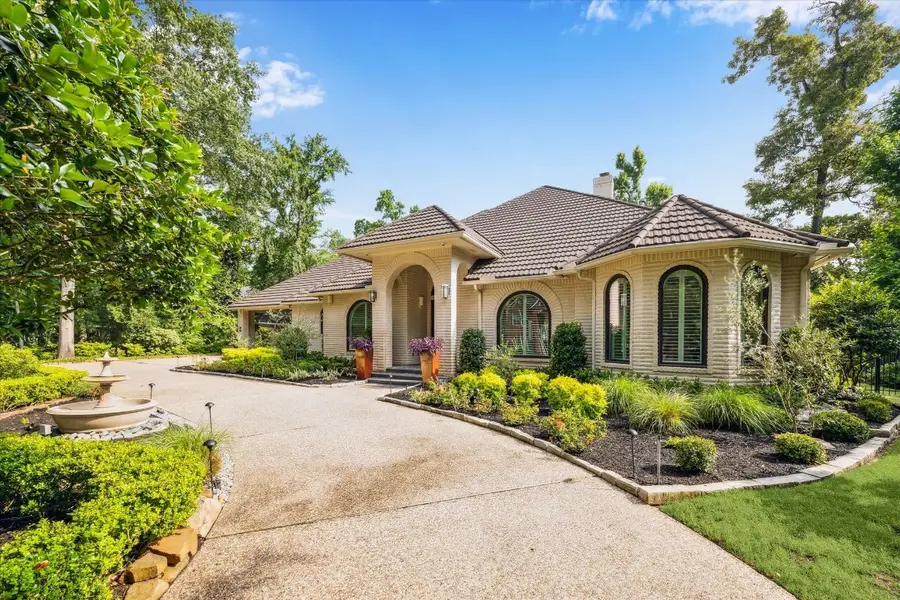 30 Halfmoon Court, The Woodlands, TX 77380 - #2