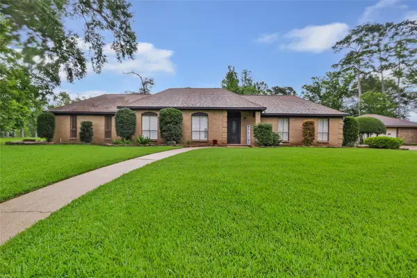 30 Little John Lane, Dayton, TX 77535