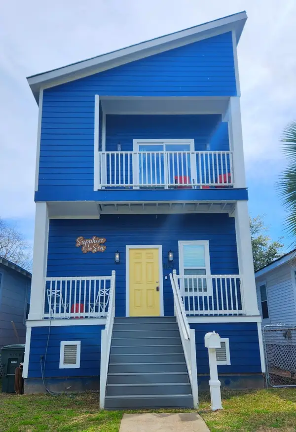 4123 Avenue M 1/2, Galveston, TX 77550