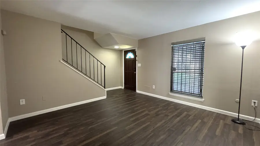 7336 Crownwest Street #7336, Houston, TX 77072 - #3