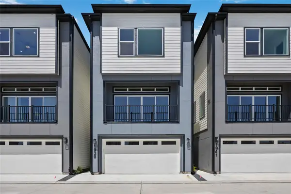 1935 Knoll Square Drive, Houston, TX 77080