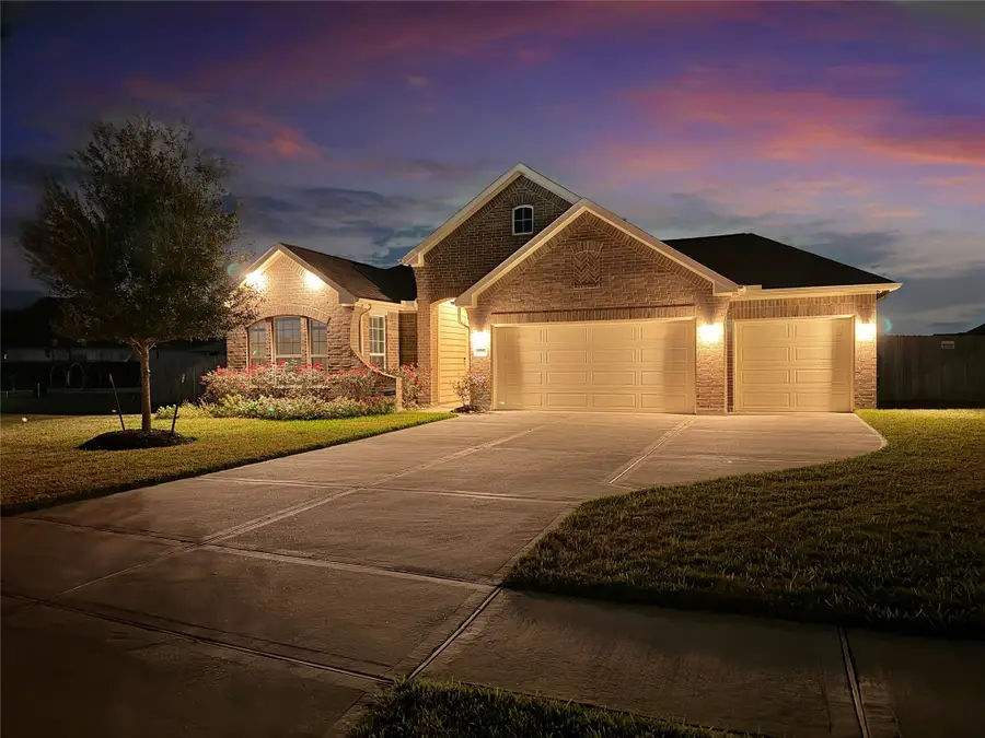 23309 Zinfandel Drive, Alvin, TX 77511 - Image #2