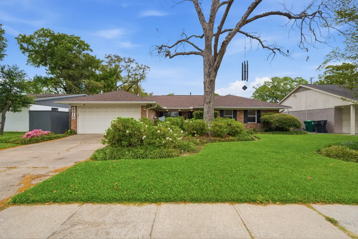 9910 Pine Lake Drive, Houston, TX 77055 - #1
