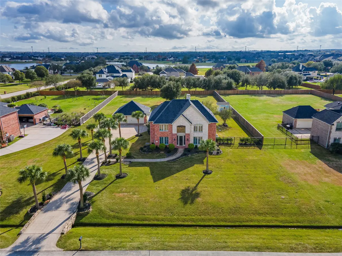 3913 Summer Manor Drive, League City, TX 77573 - Image #1