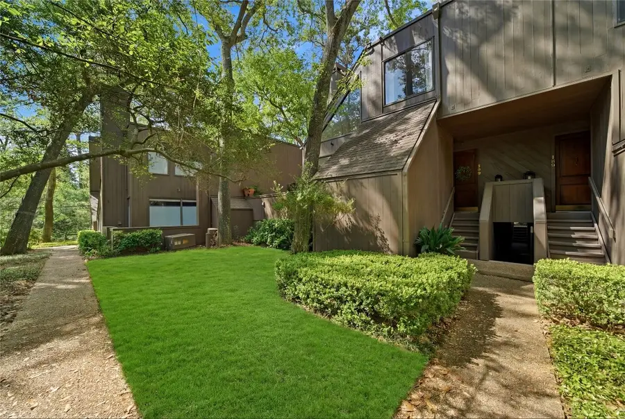 160 Litchfield Lane, Houston, TX 77024 - #3