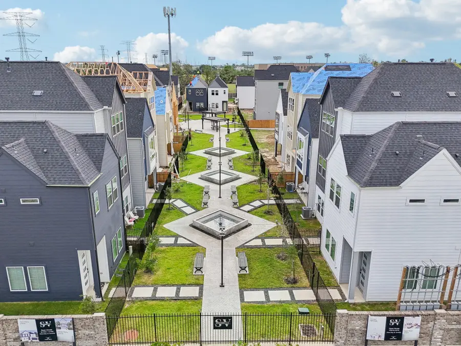 8319 Springwood Canyon Lane, Houston, TX 77055 - Image #3