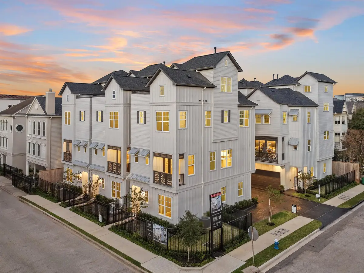 4032 Blossom Street, Houston, TX 77007 - Image #1